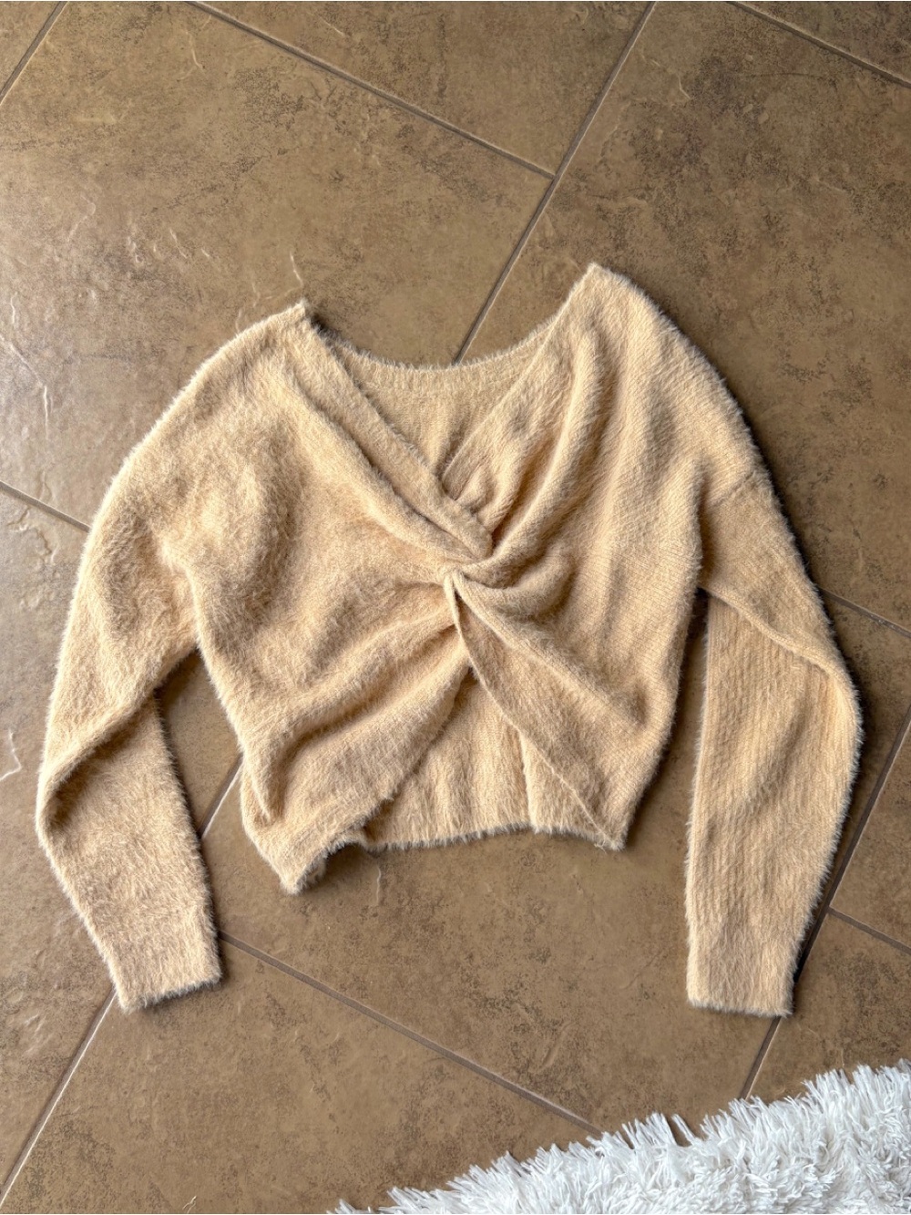 Hollister Reversible Twist Sweater • Size S